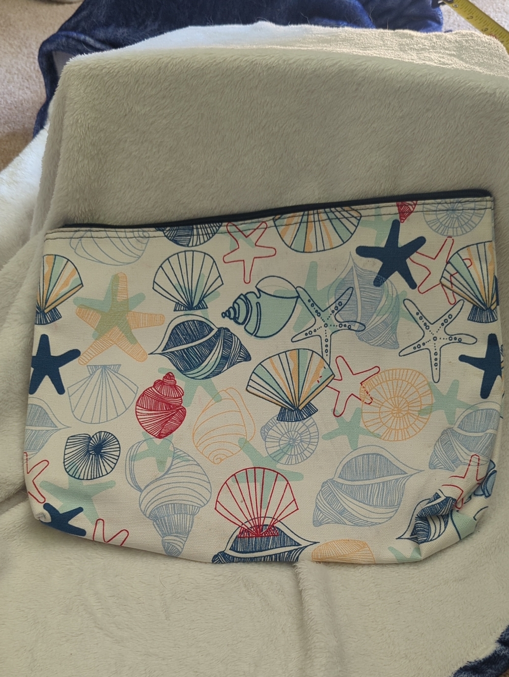 Thirty-one Large P White Cotton Pouch with Navy Trim and Pastel Seashell Accents
